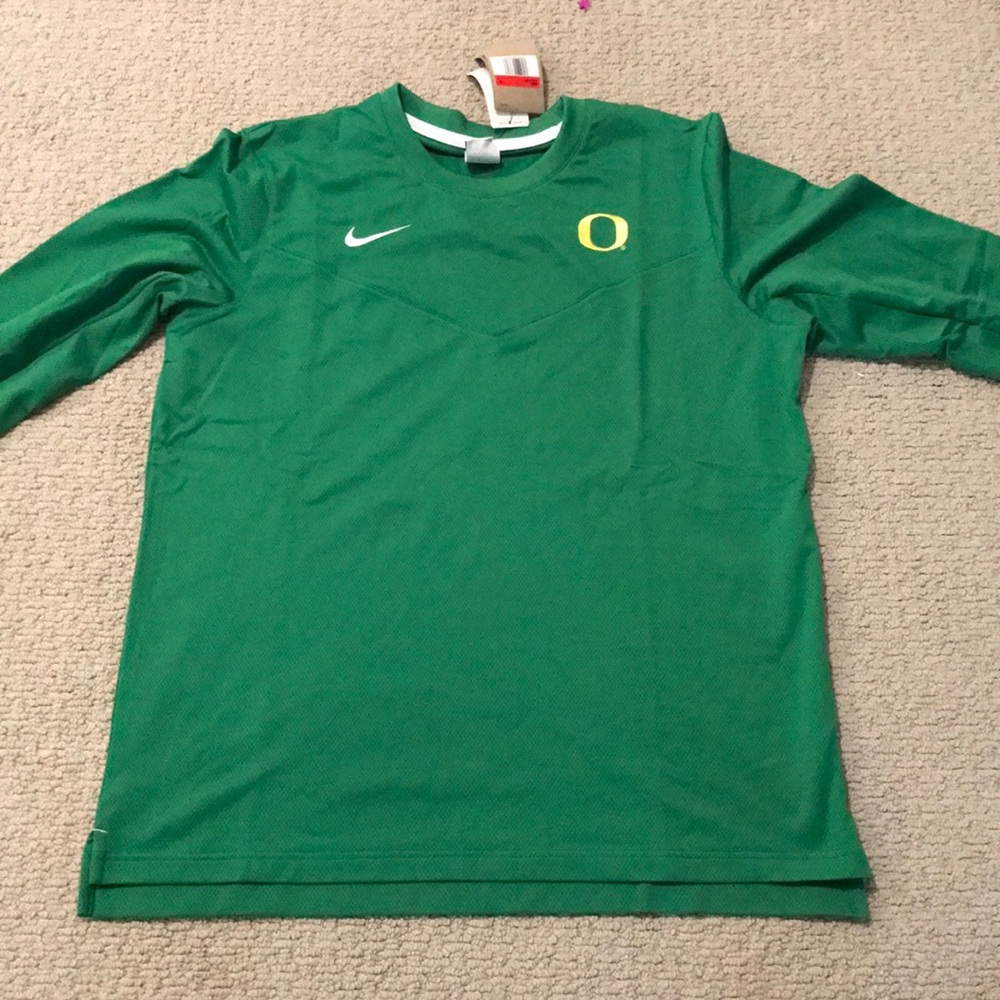 Nike Oregon green long sleeve dri-fit, Men’s Large (L) NWT